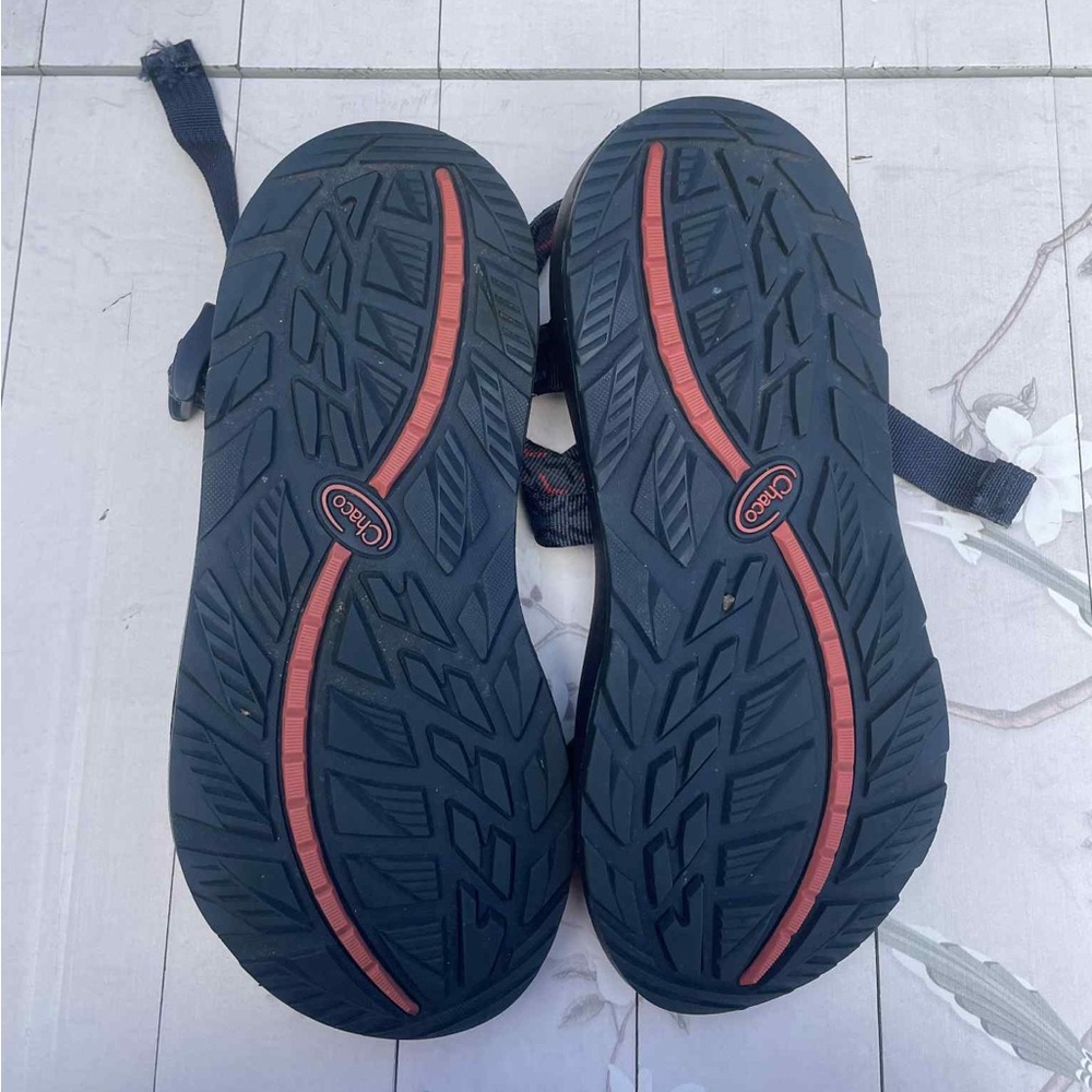 Chaco Dark Blue Patterned Sandals - image 6